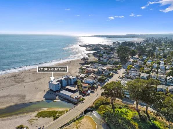 22130 E Cliff Dr APT 2A, Santa Cruz, CA 95062