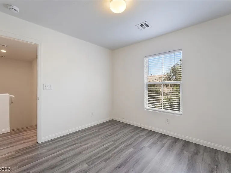 7261 American Pride St — Photo 34