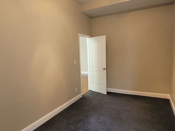5th image of 9324 S Kenwood Ave