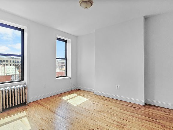 3rd image of 243 E 120th St APT 4F