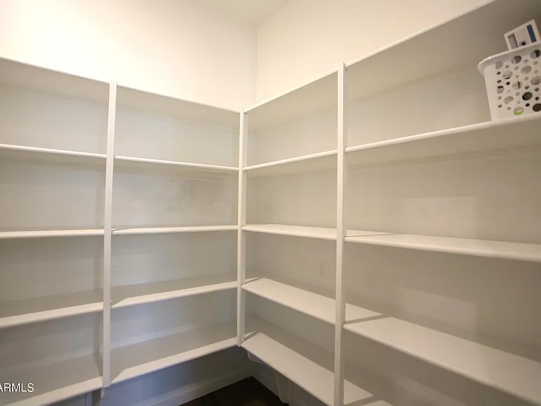 1201 E Cherrywood Pl — Photo 39