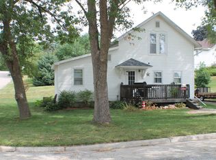 504 12th St, Corning, IA 50841