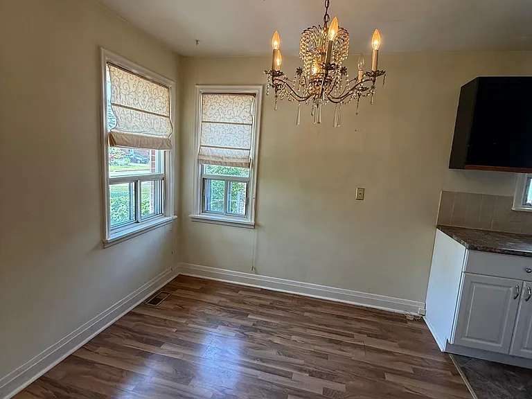 88 Crestview Ave — Photo 14