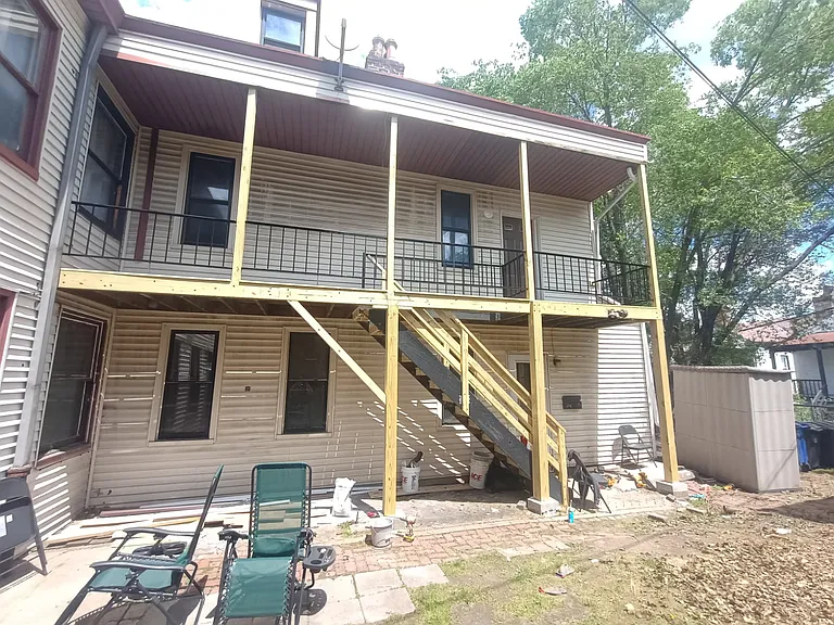 1823 Lowrie St — Photo 13