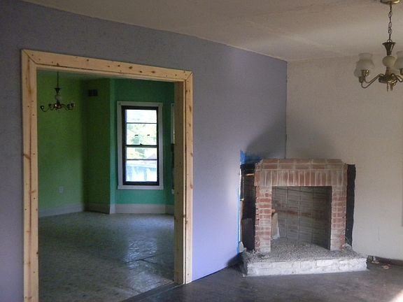 4th image of 2319 N 38th St