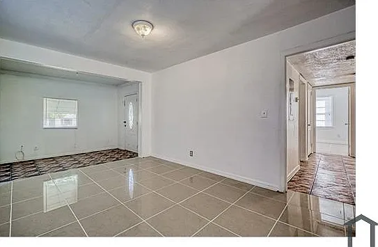7328 Bloxham Ave — Photo 6