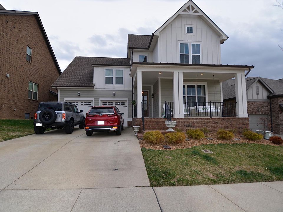 1st image of 342 River Bluff Dr