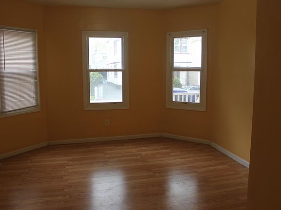 2nd image of 26 S 17th St Floor 2