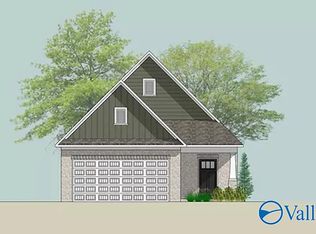1034 Highgrove Hts NW, Harvest, AL 35749