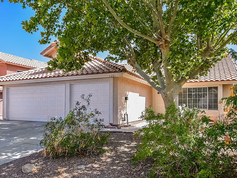1621 Running Creek Dr — Photo 3