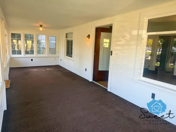 1131 N Main St, Meridian, ID 83642