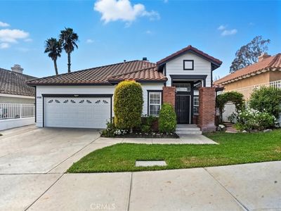 2071 Crescent Dr, Signal Hill, CA, 90755