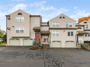 29 Taft Pointe #87, Waterbury, CT 06708