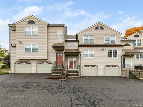 29 Taft Pointe #87, Waterbury, CT 06708