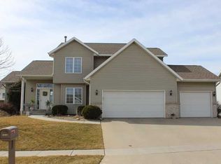 2930 Autumn Dr, Marion, IA 52302