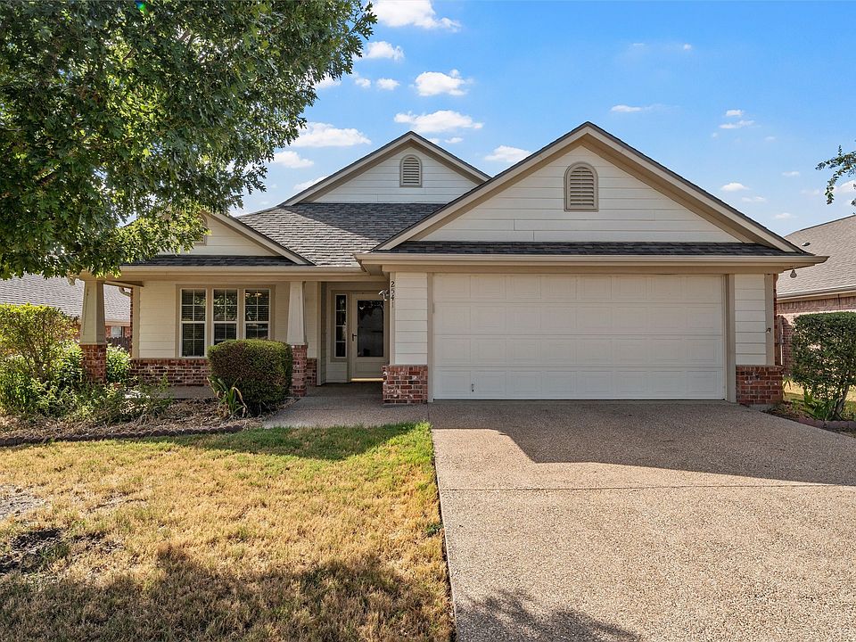 1st image of 2541 Massey Ln
