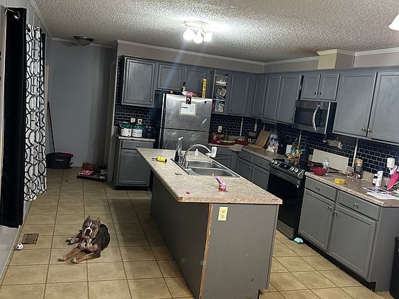 Island has been fixed/repained grey