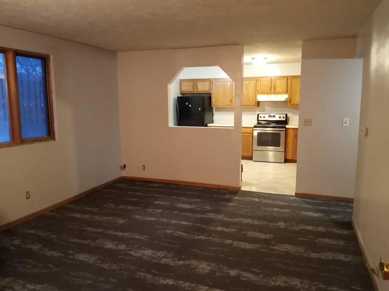 2 bed, 800 sqft, $875 — Photo 2