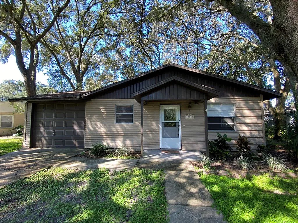 2 bed, 1.5 bath, 1092 sqft, $1,750 — Photo 1