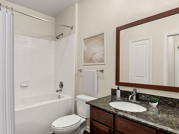 Citi Lakes - Bathroom