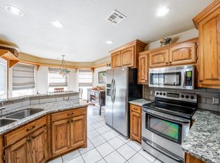 821 N Stoney Crk, Stillwater, OK 74075