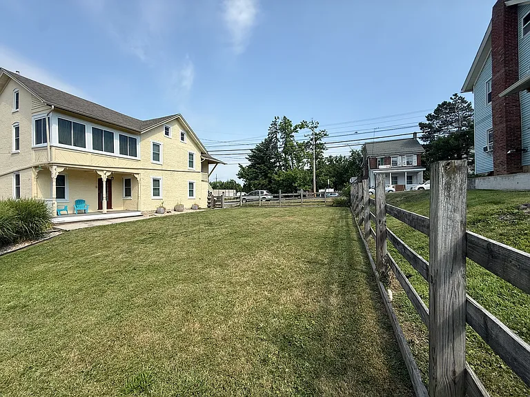 6348 Memorial Rd #1 — Photo 38