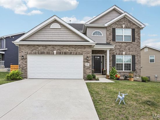 171 Prairie Wind Dr, Wentzville, MO 63385