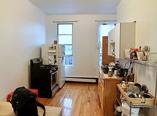82 Powers St APT 4L, Brooklyn, NY 11211