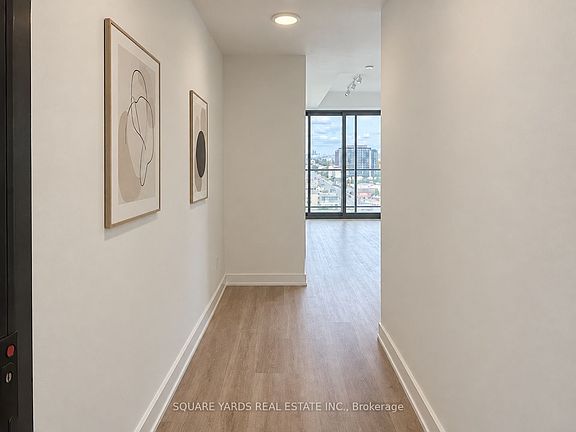 3rd image of 3009 Novar Rd #1323