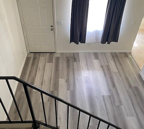 3rd image of 3123 Jaguar Way APT B
