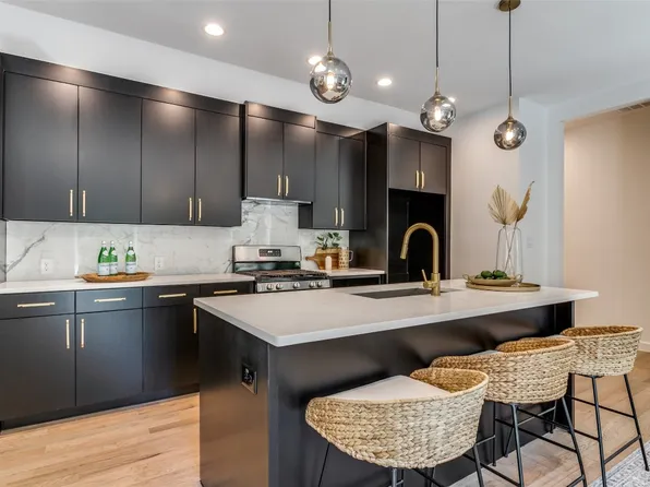 8626 Eustis Ave, Dallas, TX 75218