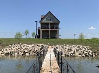 1017 Hardin Bottom River Rd, Clifton, TN 38425