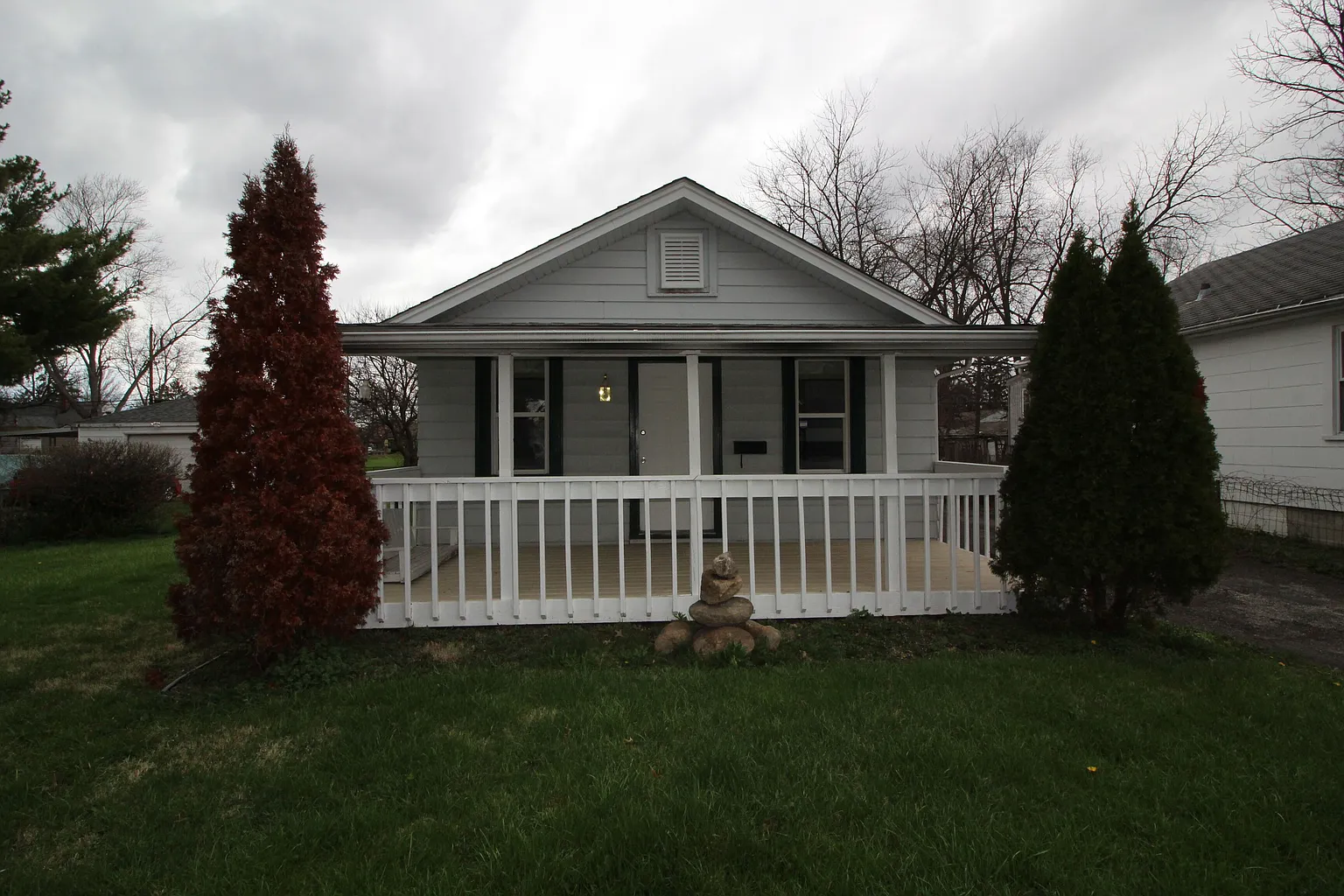 1936 Sale Rd photo 1