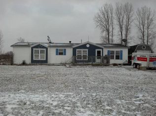 13660 Schiller Rd, Oak Harbor, OH 43449