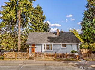 8818 8th Ave NW, Seattle, WA 98117