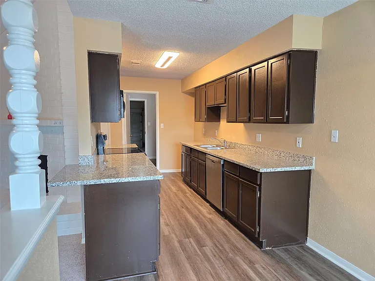 13427 Juniper Point Dr — Photo 15
