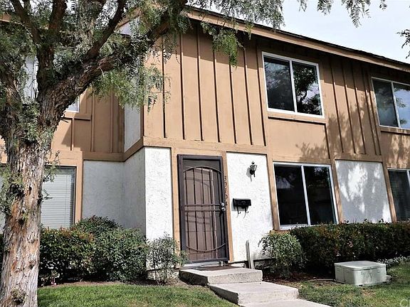 2nd image of 301 Carriage Dr APT D