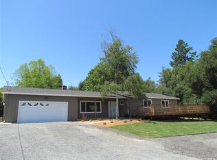 7520 Niki Ln, Forestville, CA 95436