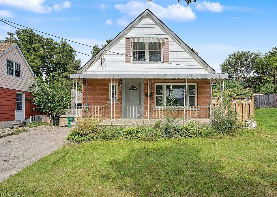 1st image of 61 Hillview St
