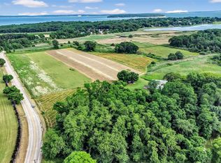 2050 New Suffolk Rd, Cutchogue, NY 11935