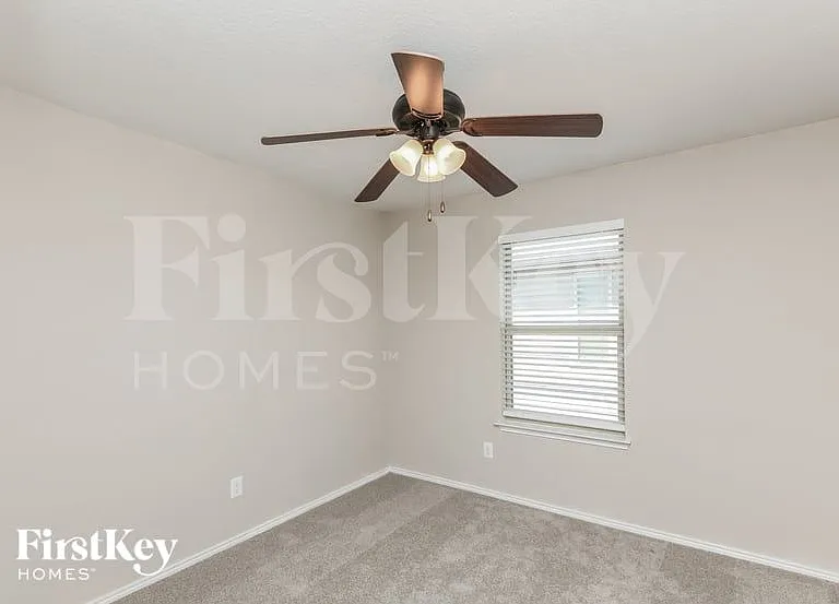 6212 Skysail Rd — Photo 11