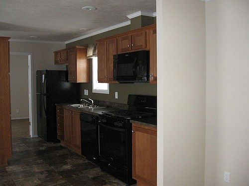 1st image of 240 Barkway Dr SE