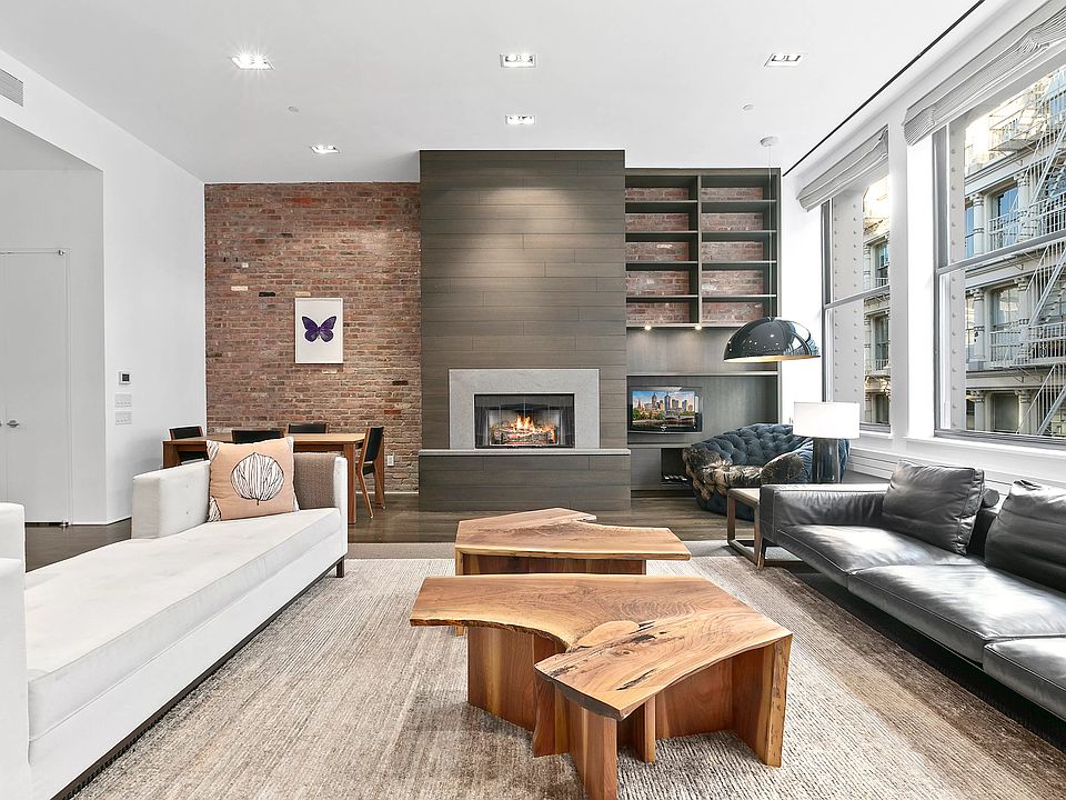 1st image of 109 Greene St APT 3B