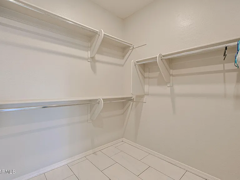 15269 W Pierce St — Photo 26