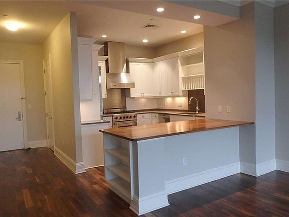 3rd image of 75 Stone Ridge Way #3E