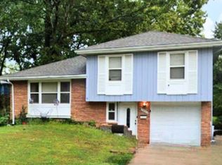 7804 E 92nd St, Kansas City, MO 64138