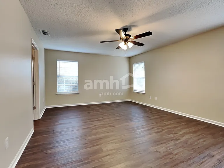 2859 Pebblewood Ln — Photo 10
