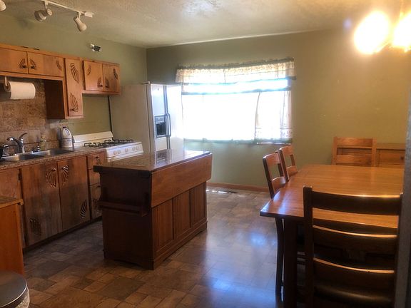 2nd image of 28 County Road 343