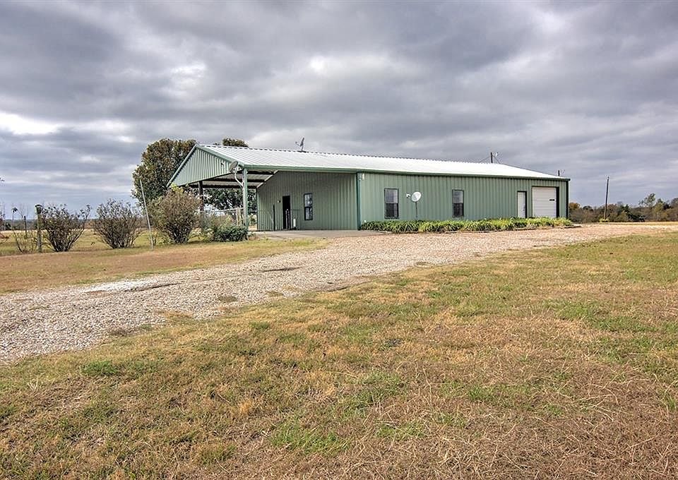 1st image of 2299 Private Road 1179