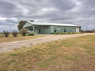 2299 Private Road 1179, Celeste, TX 75423